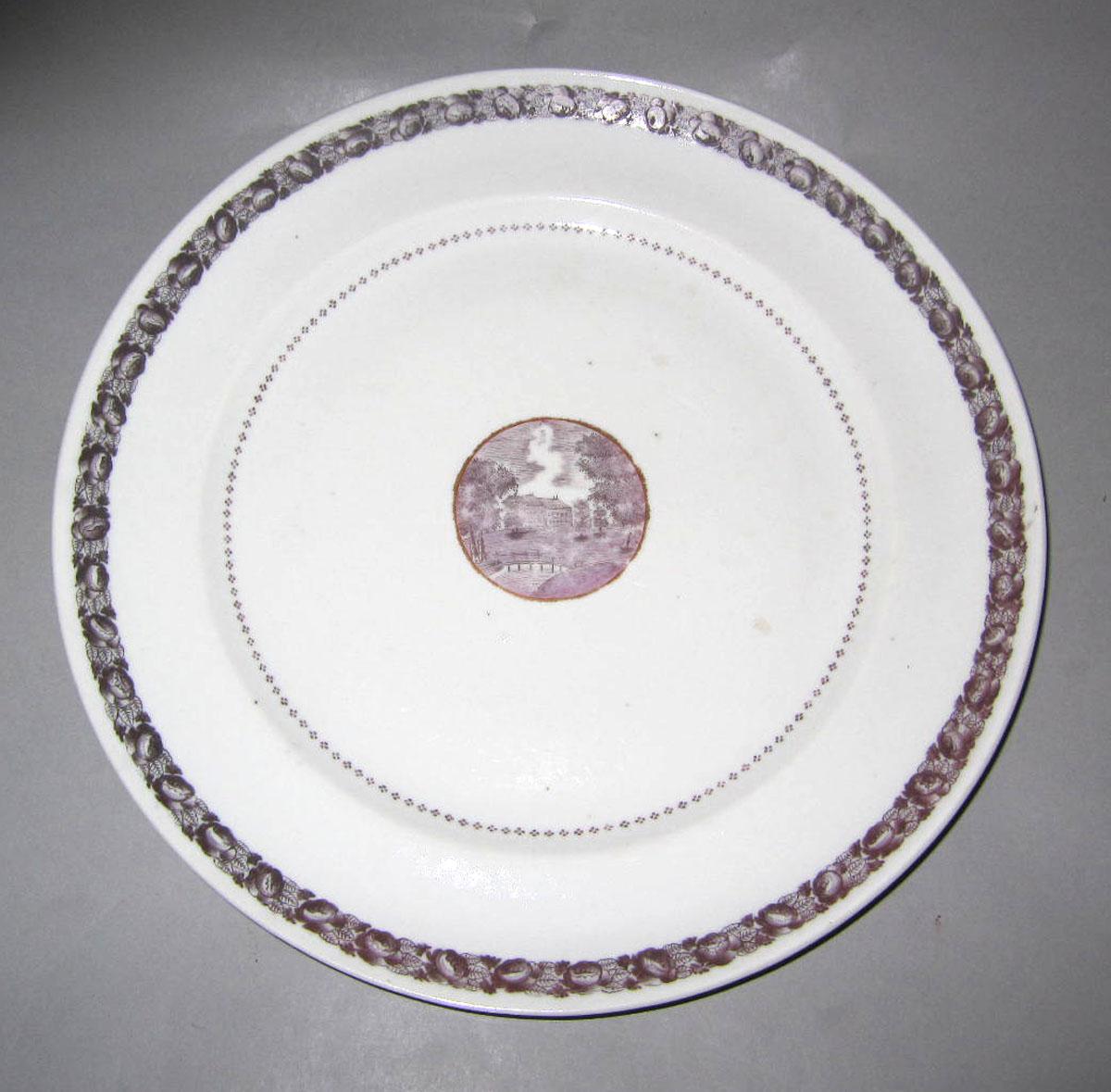 1959.0085.053 Porcelain plate