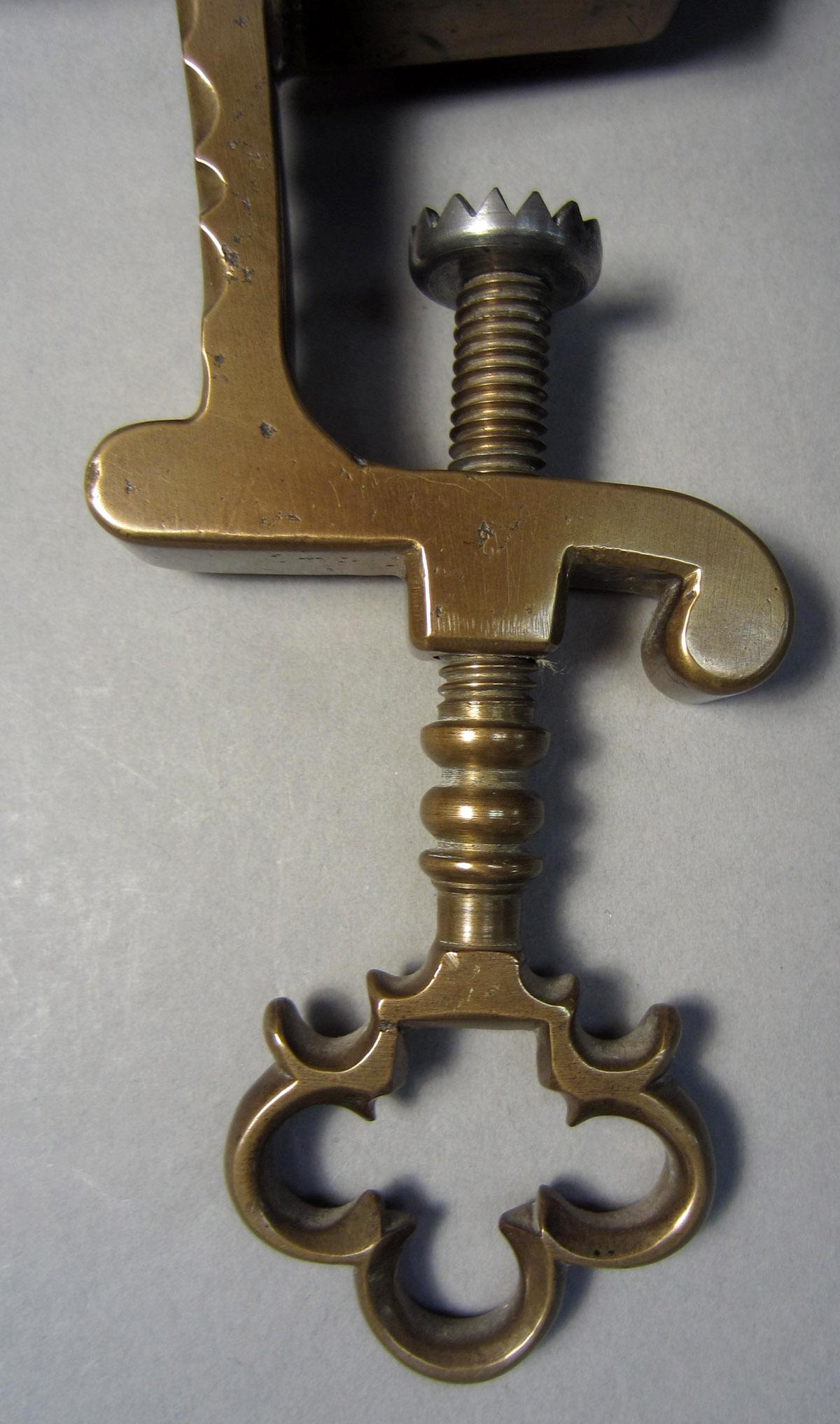 2011.0051.094 Clamp, Thumbscrew
