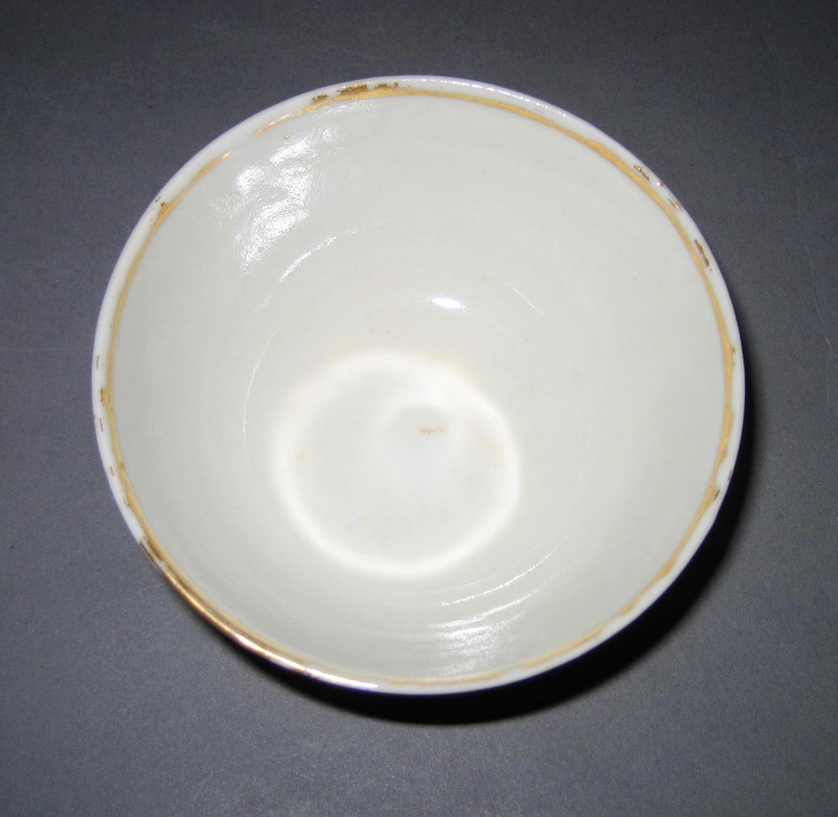 1959.0085.059 Porcelain Teabowl view 3