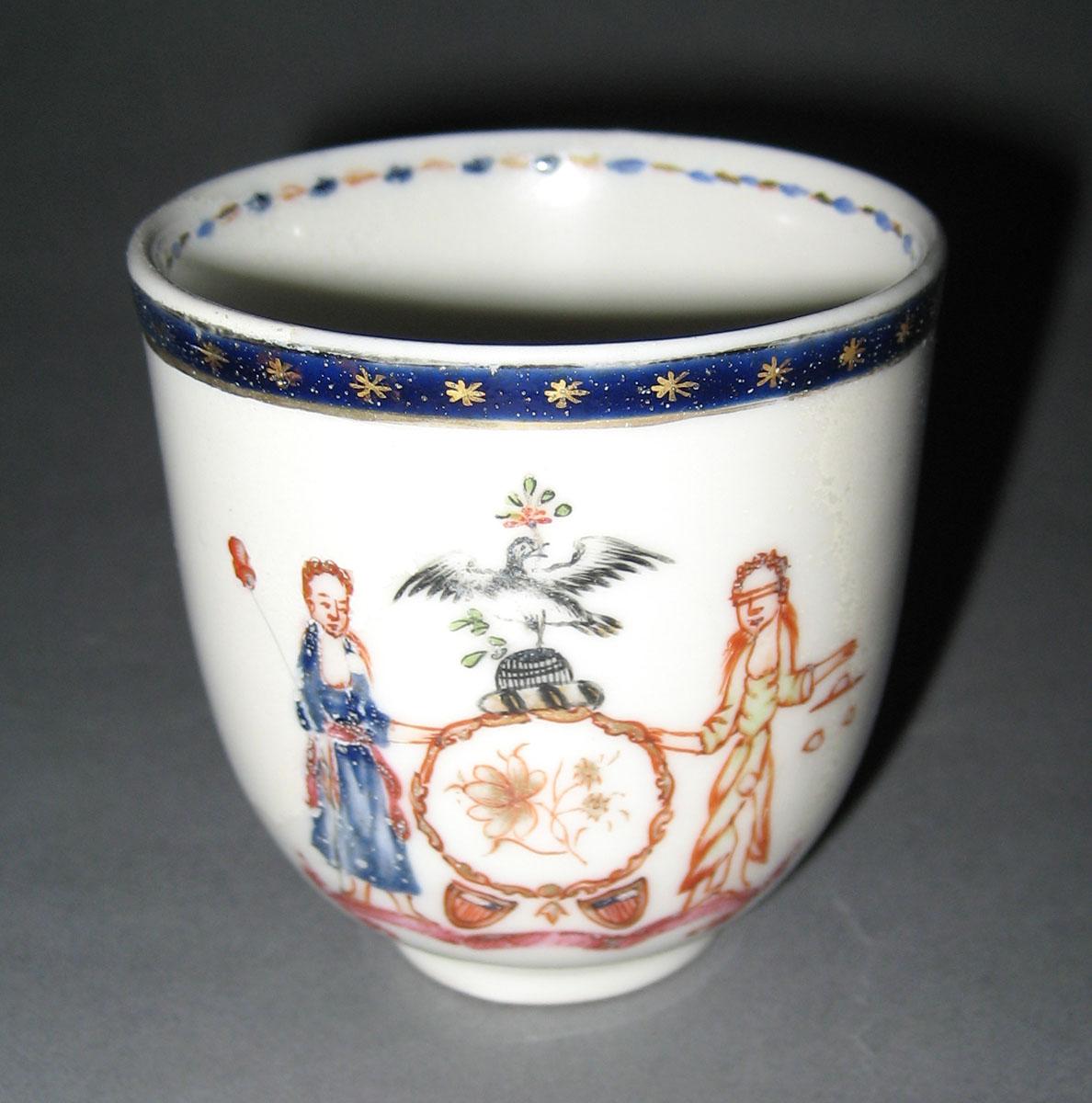 1959.0084.064 Porcelain Teacup front