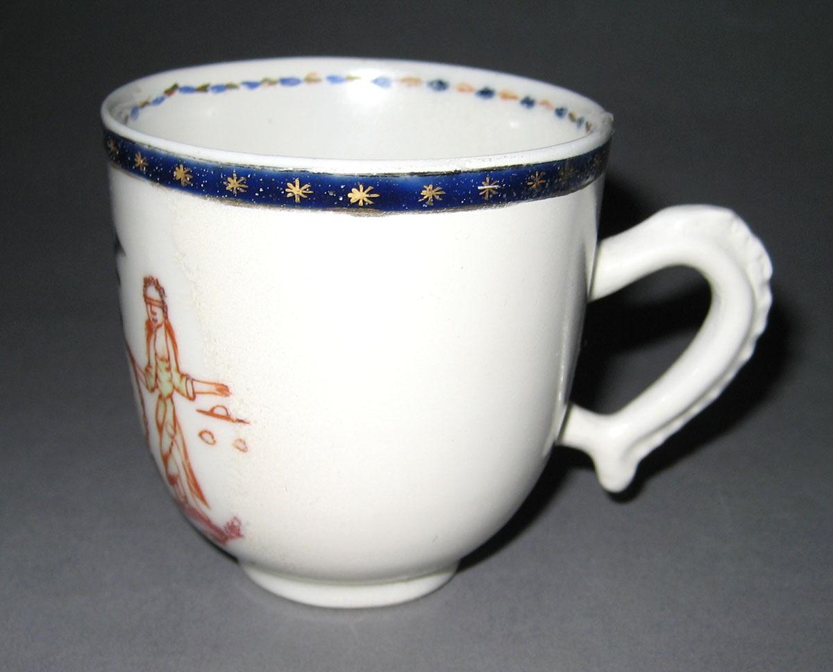 1959.0084.064 Porcelain Teacup side