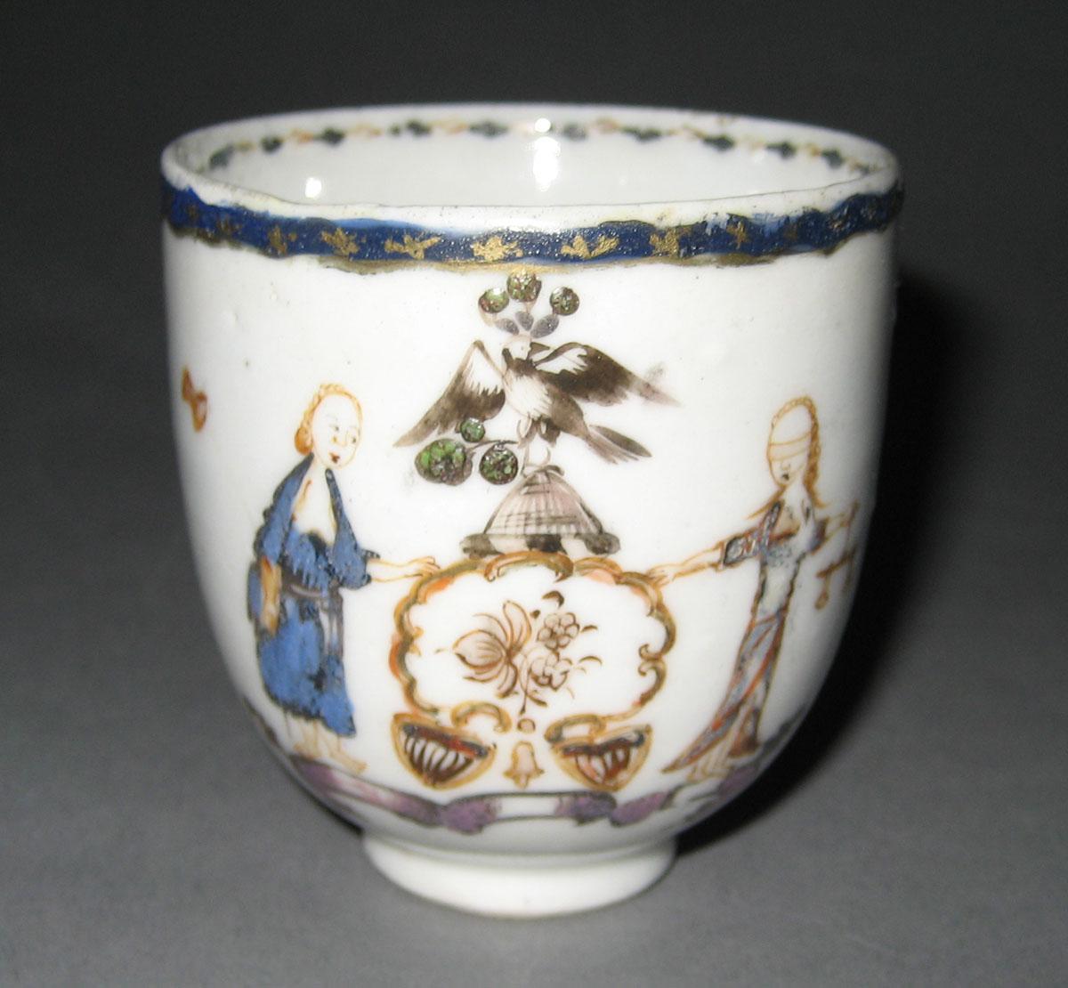 1959.0085.065 Porcelain Teacup front