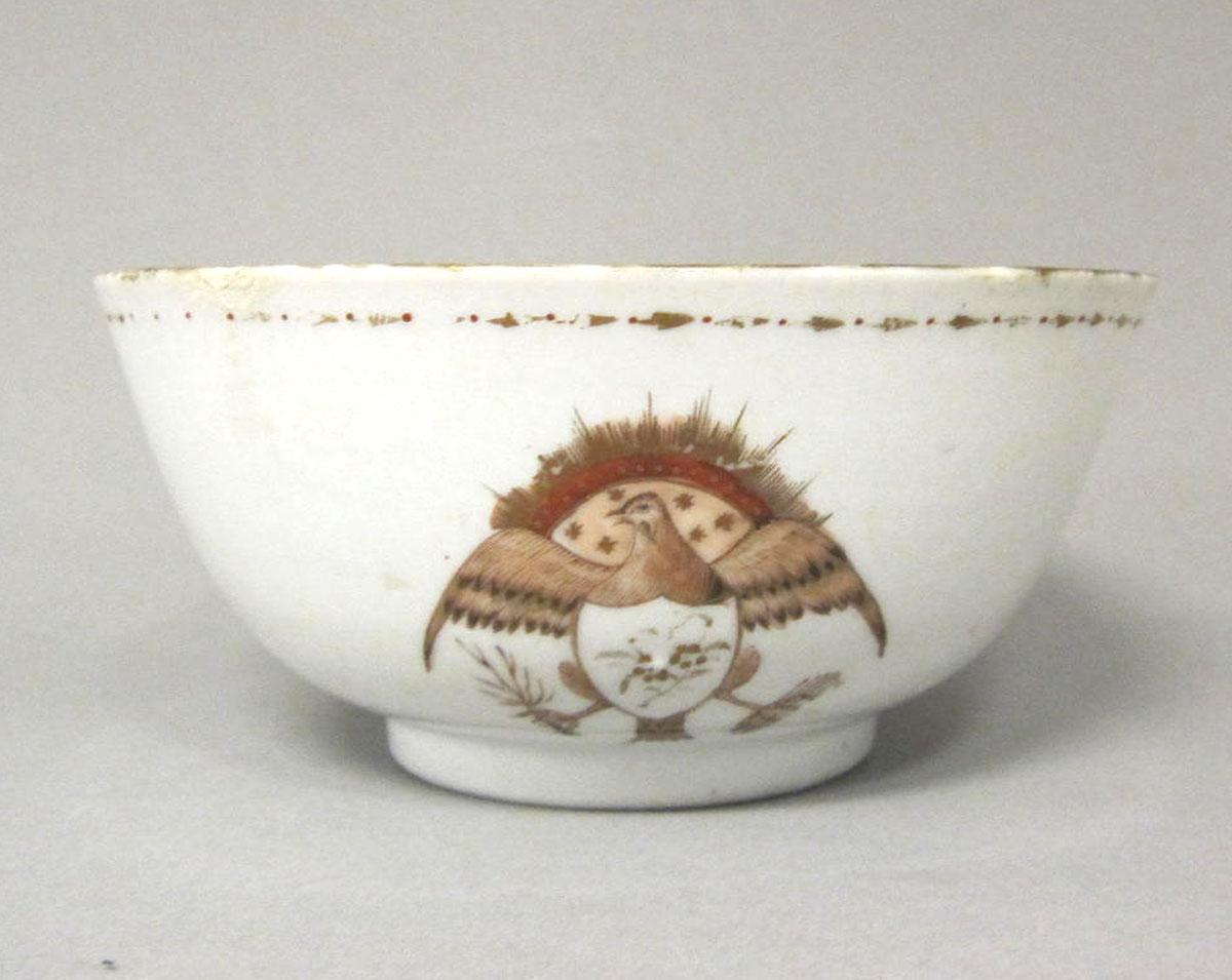 1959.0085.069 Porcelain bowl
