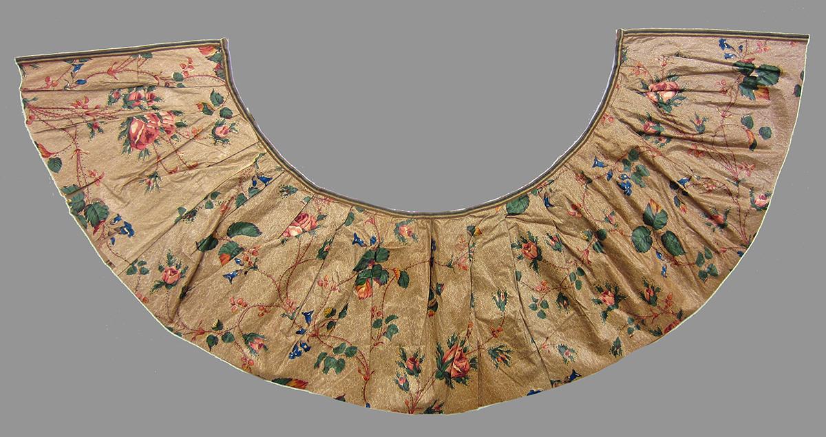 1967.0076.003 Textile, printed obverse