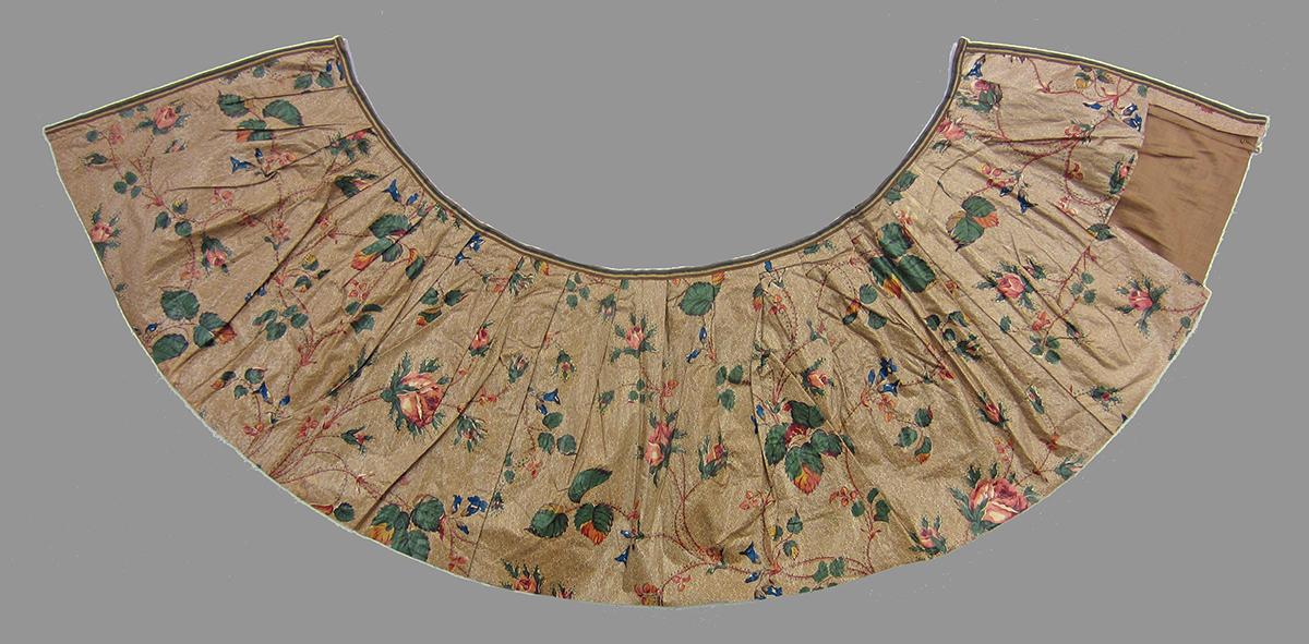 1967.0076.004 Textile, printed obverse