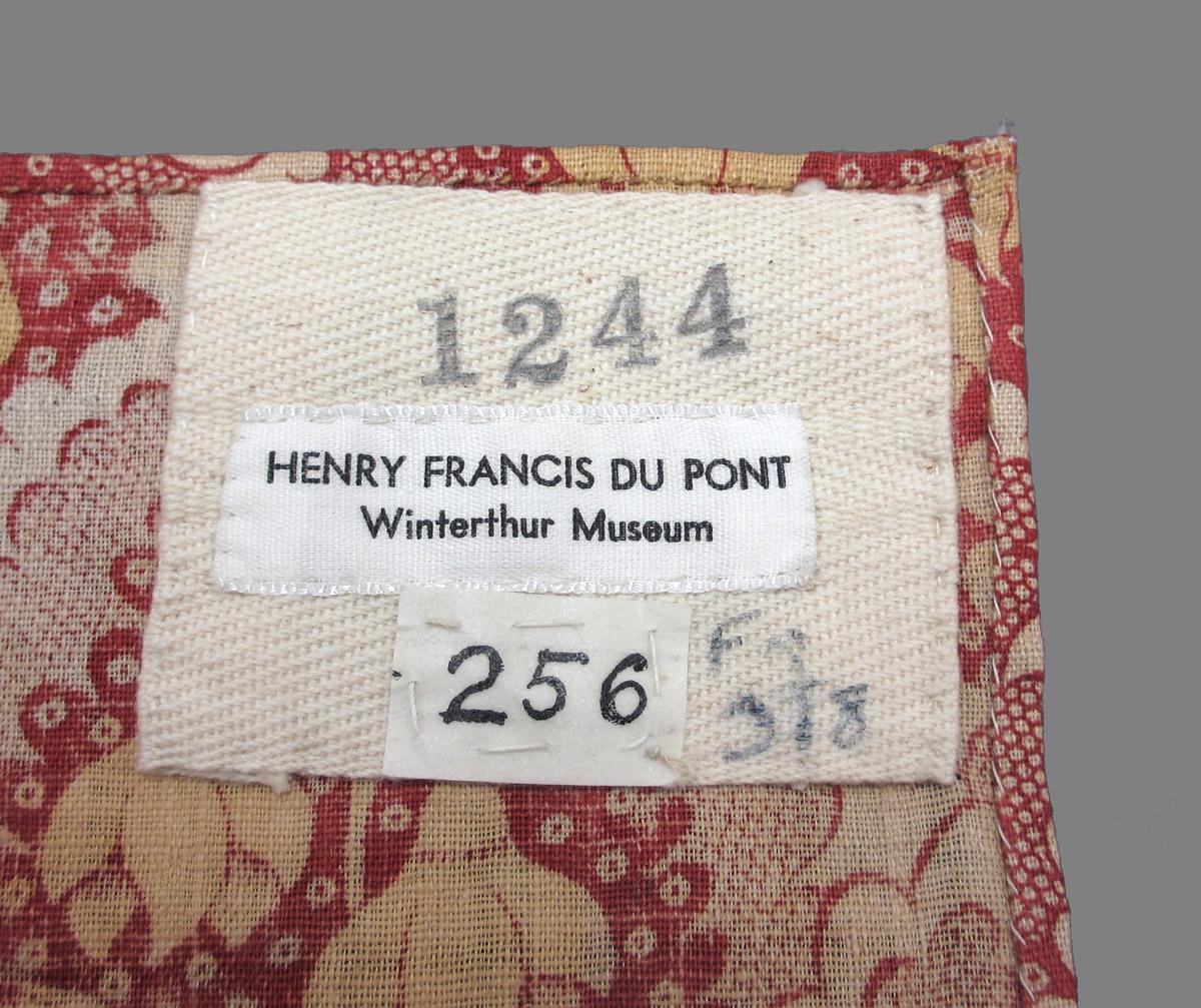 1959.0087.008 Textile, printed labels