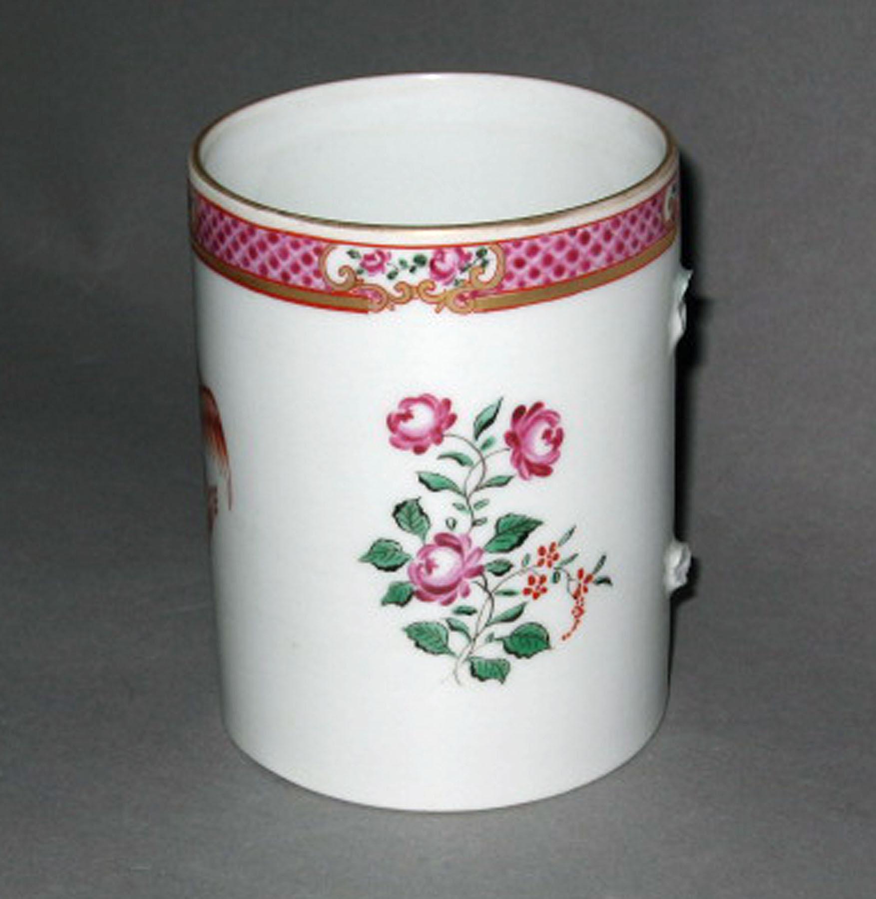 1959.0094.009 French porcelain mug (profile)