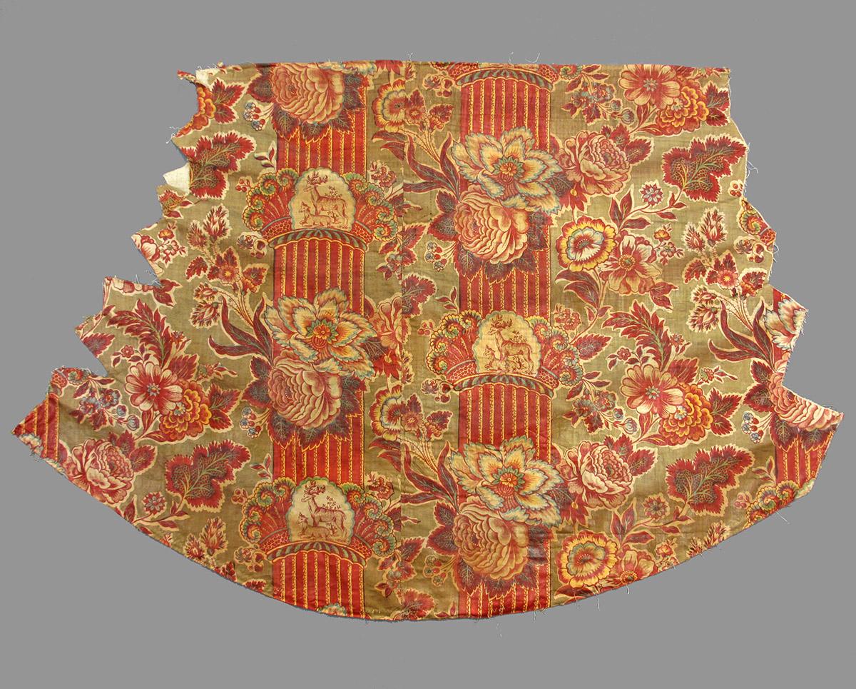 1957.1323.005 Textile, printed obverse