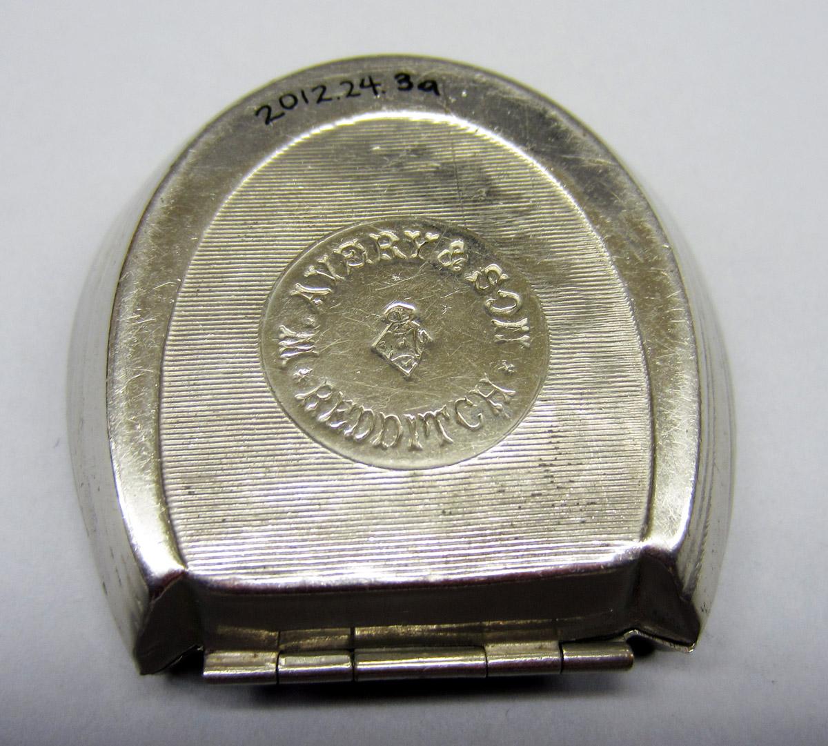 2012.0024.003 Needle case, Underside