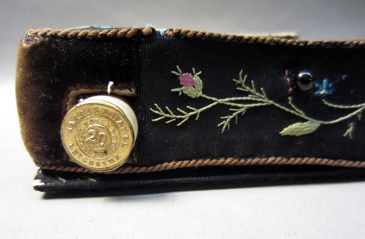 2012.0024.022 A-B Sewing box, Thread 2