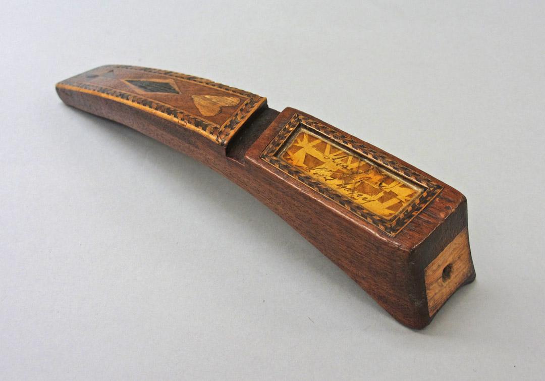 2012.0024.048 Tool (for sewing), Knitting sheath