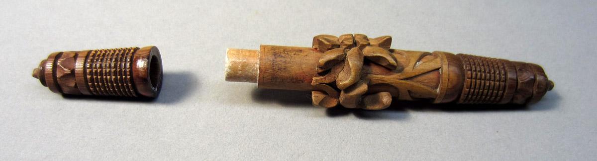 2012.0024.057 A-B Needle case, Open