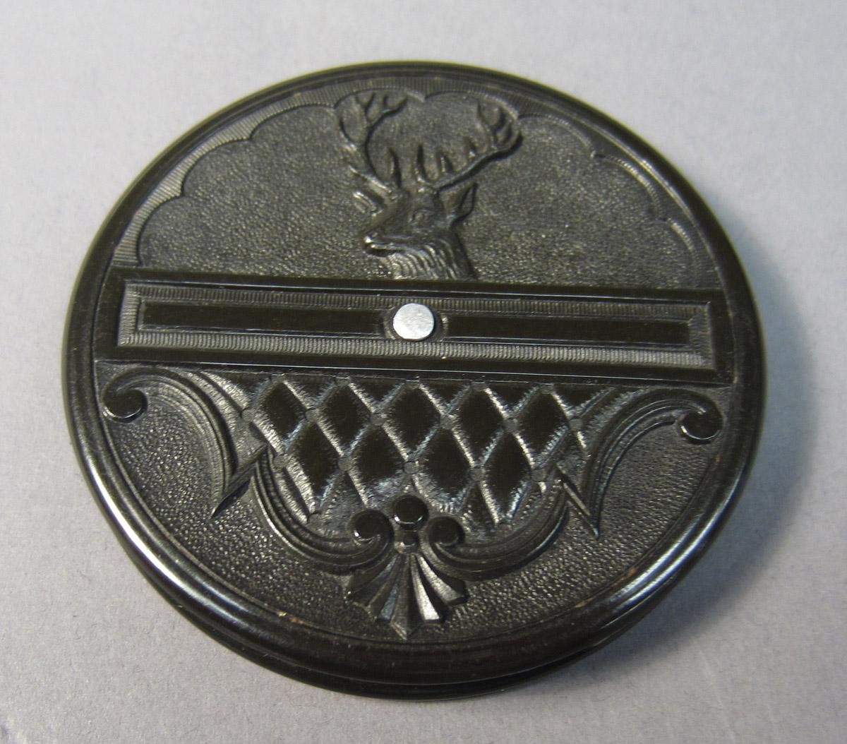 2012.0024.062 Needle case, Front 1