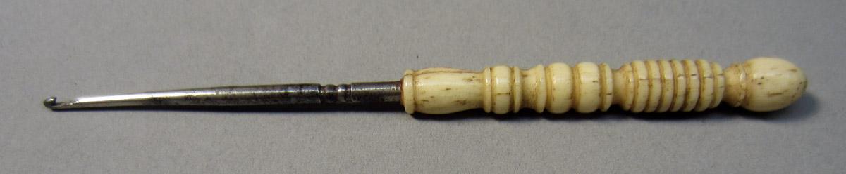 2012.0024.068 Crochet hook, View 2