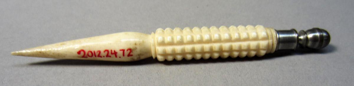 2012.0024.072 Pick, Detail
