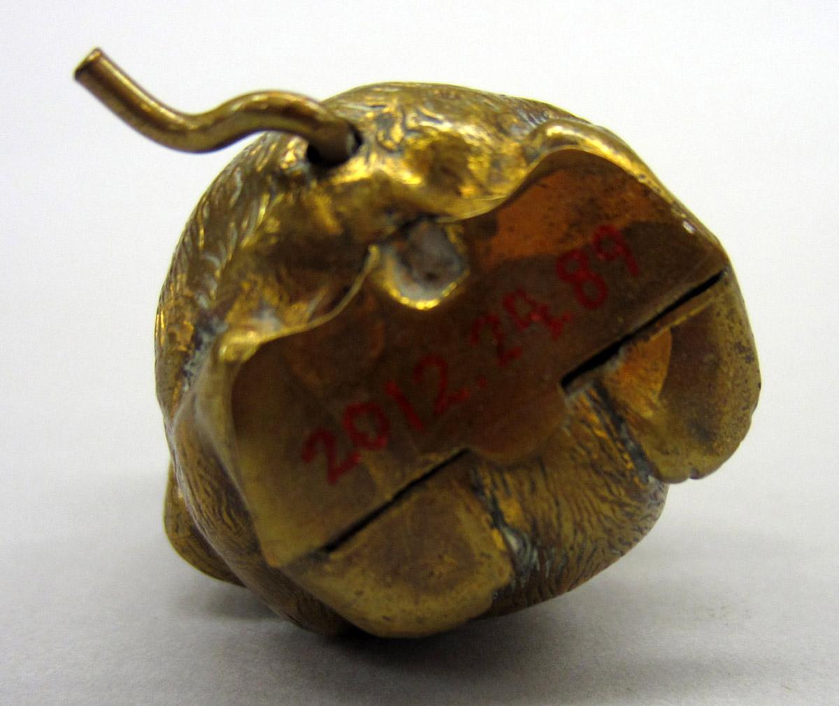 2012.0024.082 Tape measure, Underside
