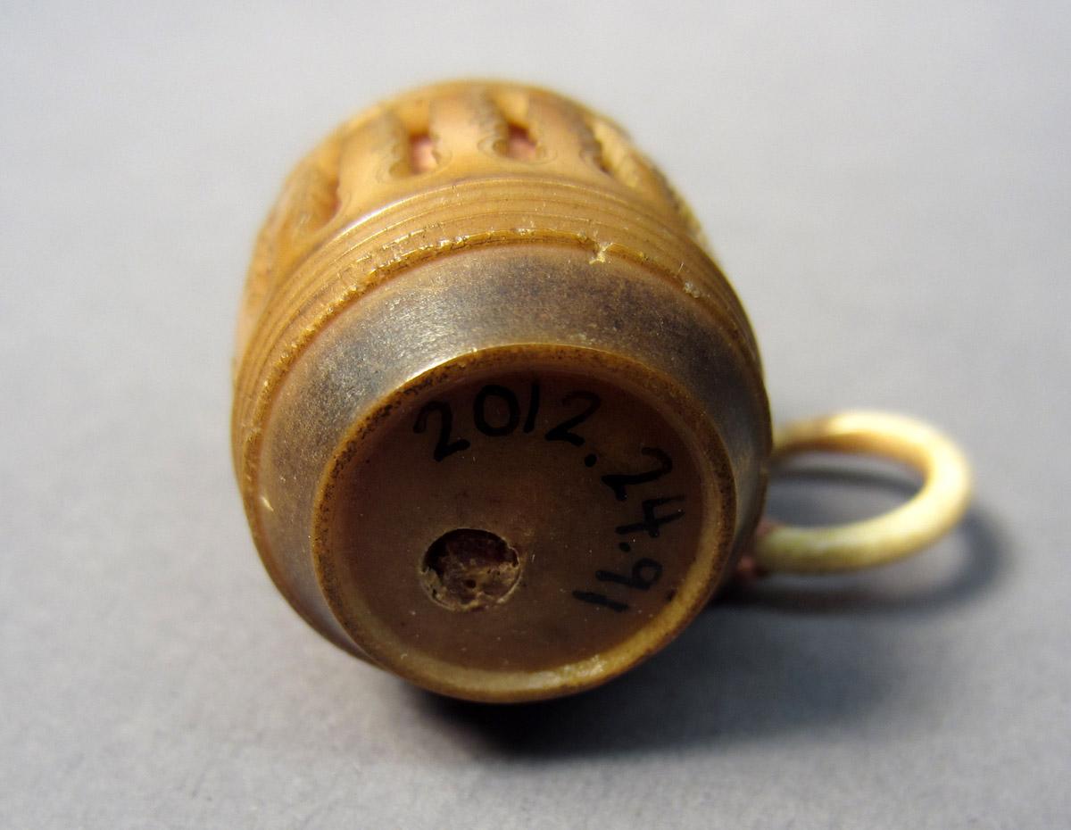 2012.0024.091, Tape measure, Underside