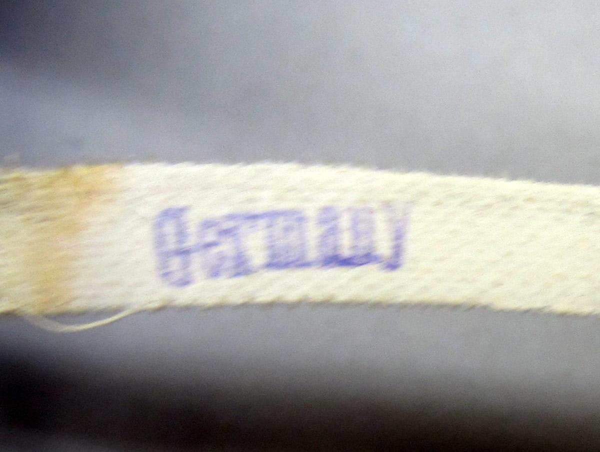 2012.0024.100 Tape measure, Mark