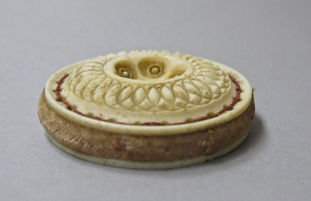 2012.0024.103 side, Tool (for sewing), Pincushion
