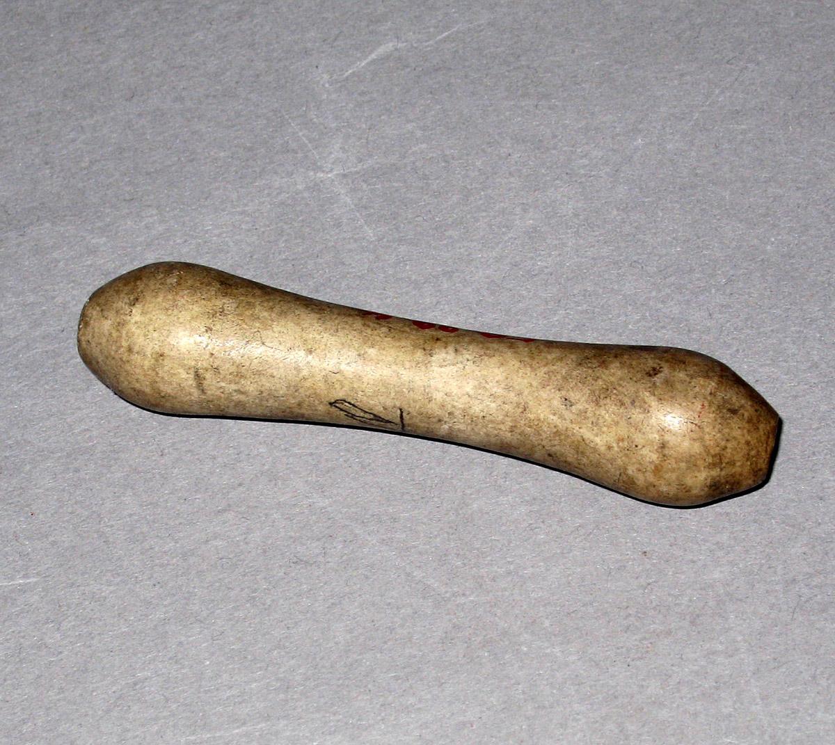 1959.0099.004 Earthenware wig curler