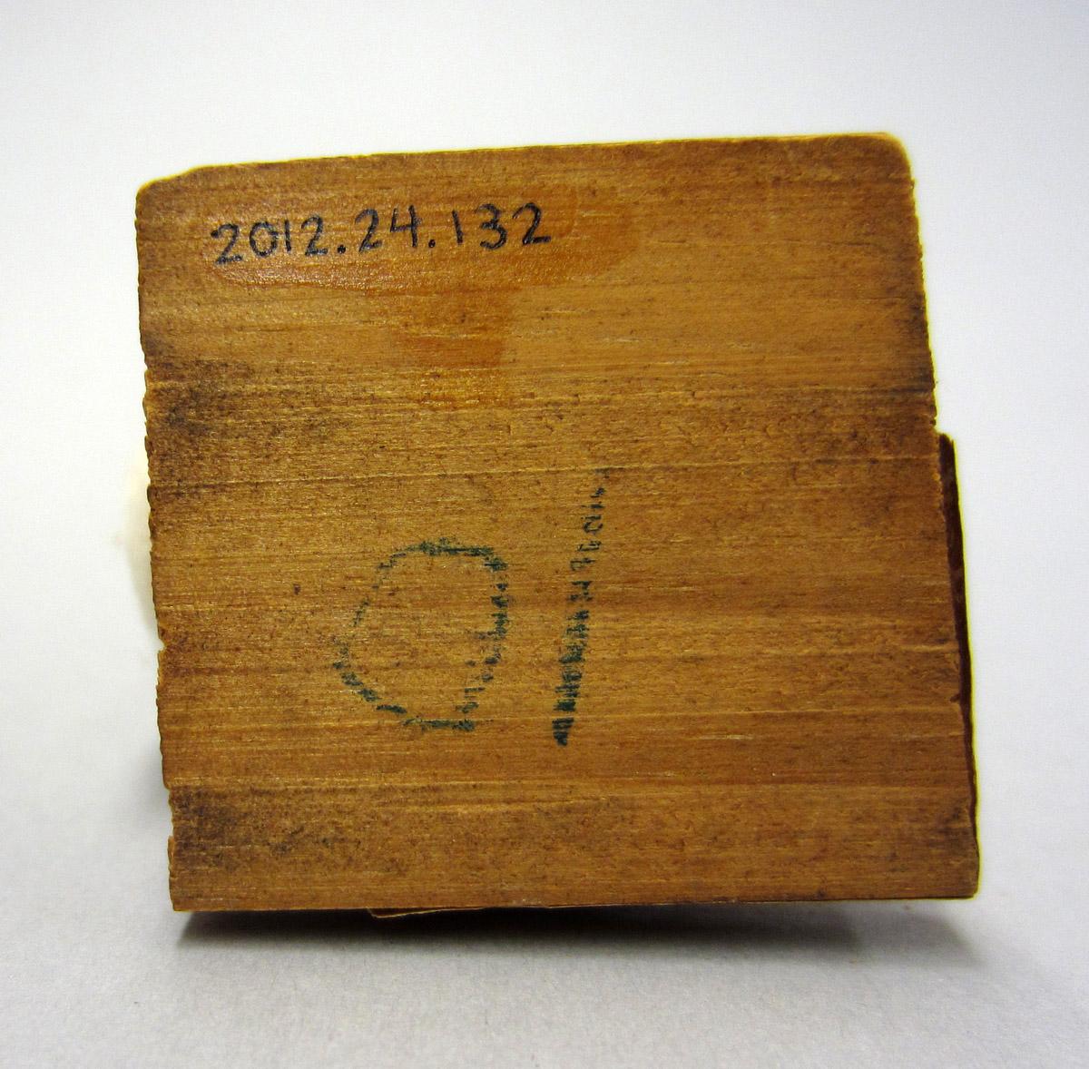 2012.0024.132 Pin cushion (Character: Sambo), Underside