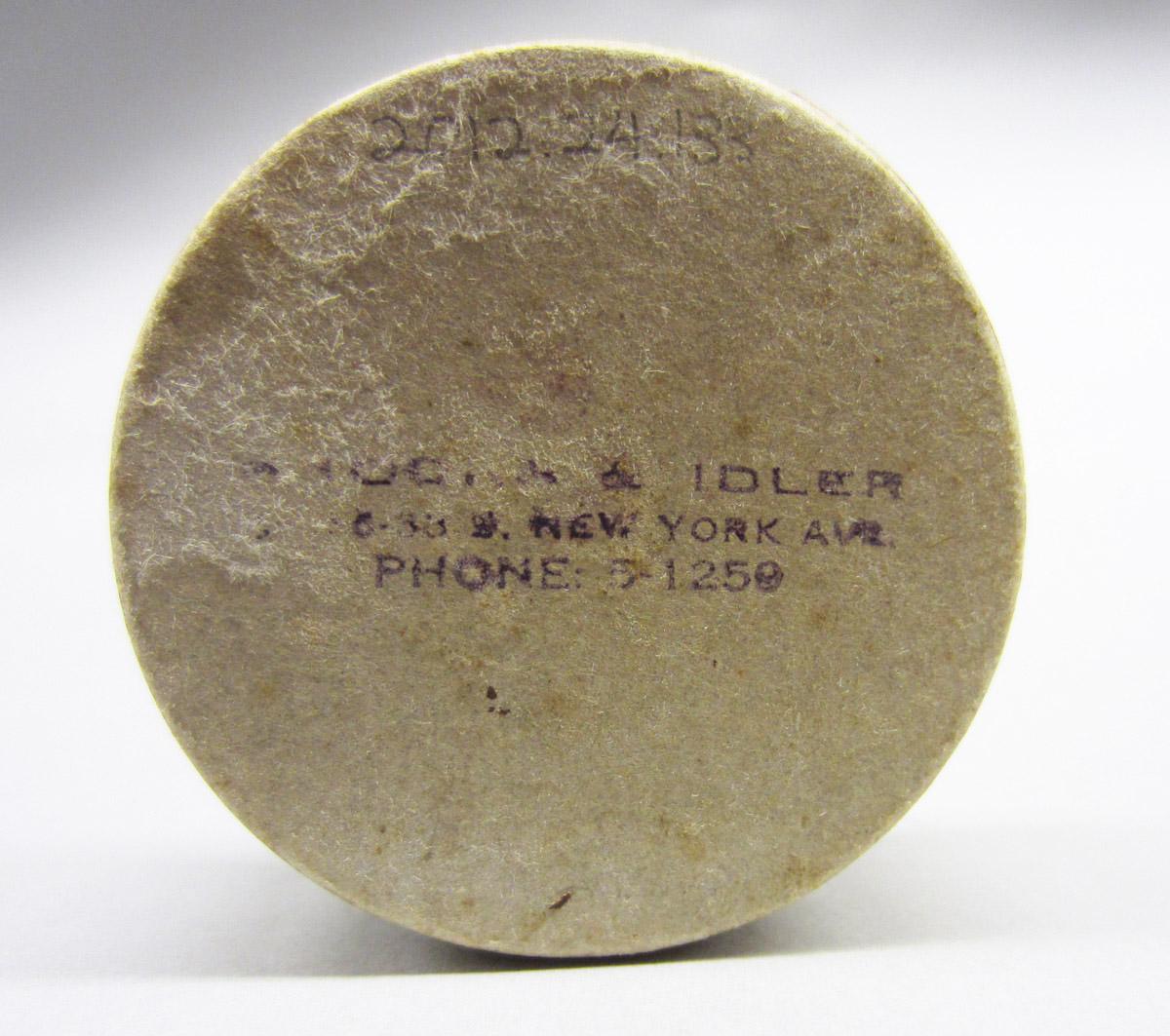 2012.0024.133 Eyelets, Underside