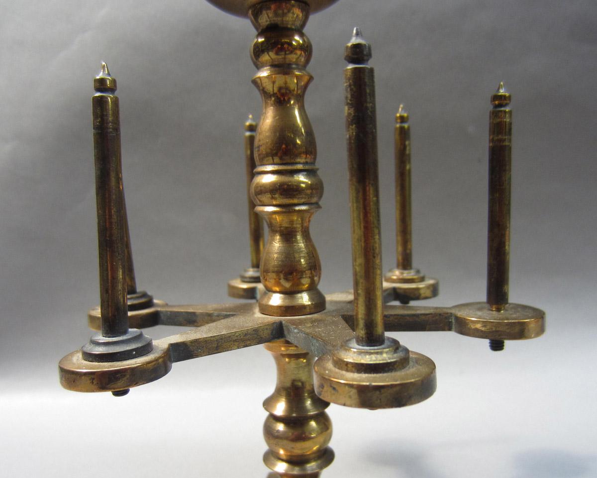 2012.0024.144 Thread holder, Spindles