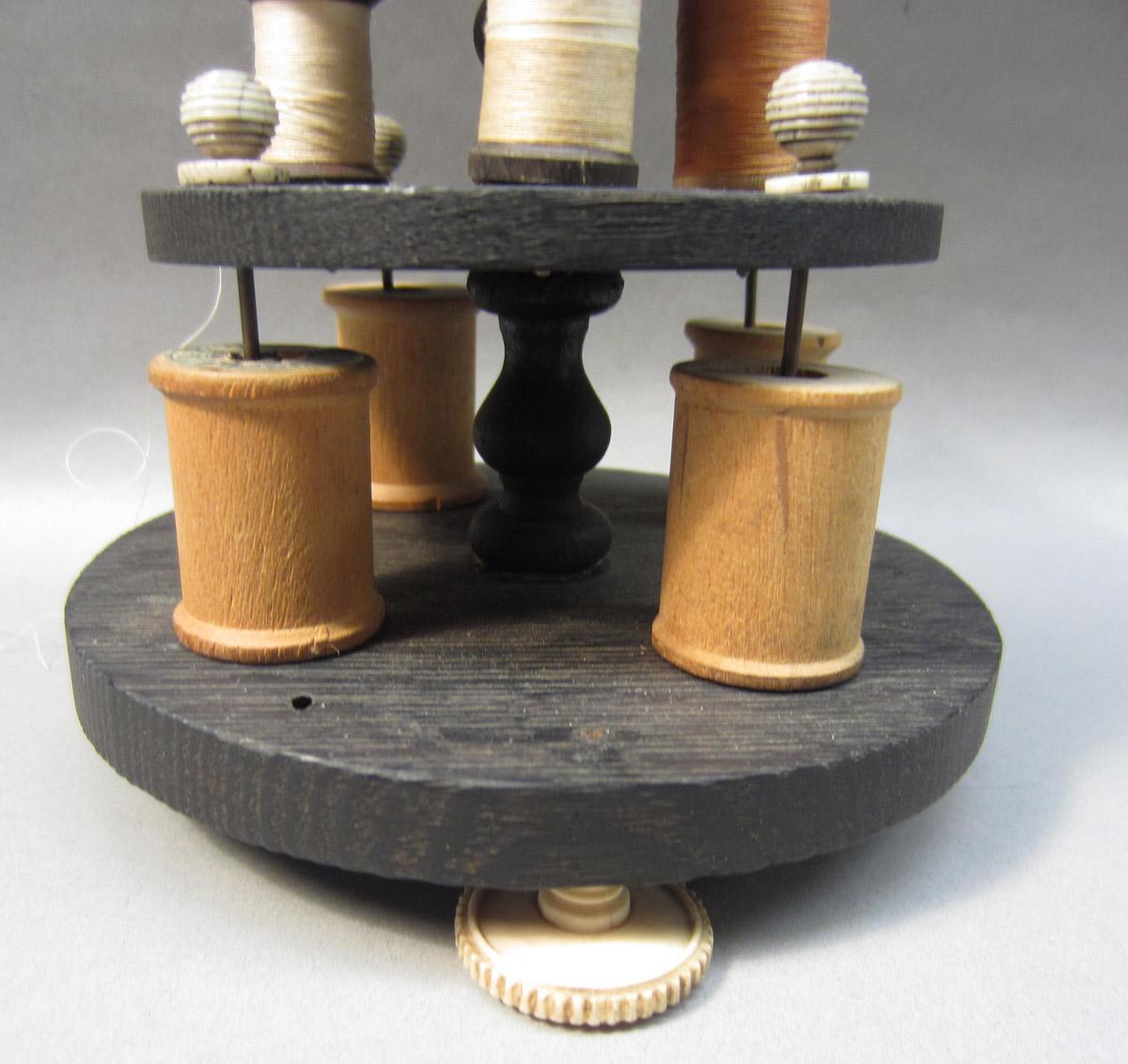 2012.0024.145 Thread holder, Tier bottom