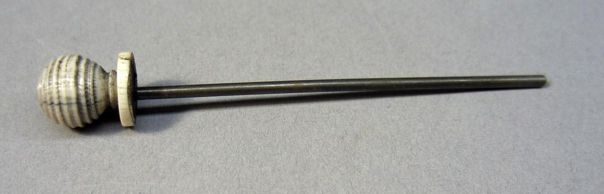 2012.0024.145 Thread holder, Pin