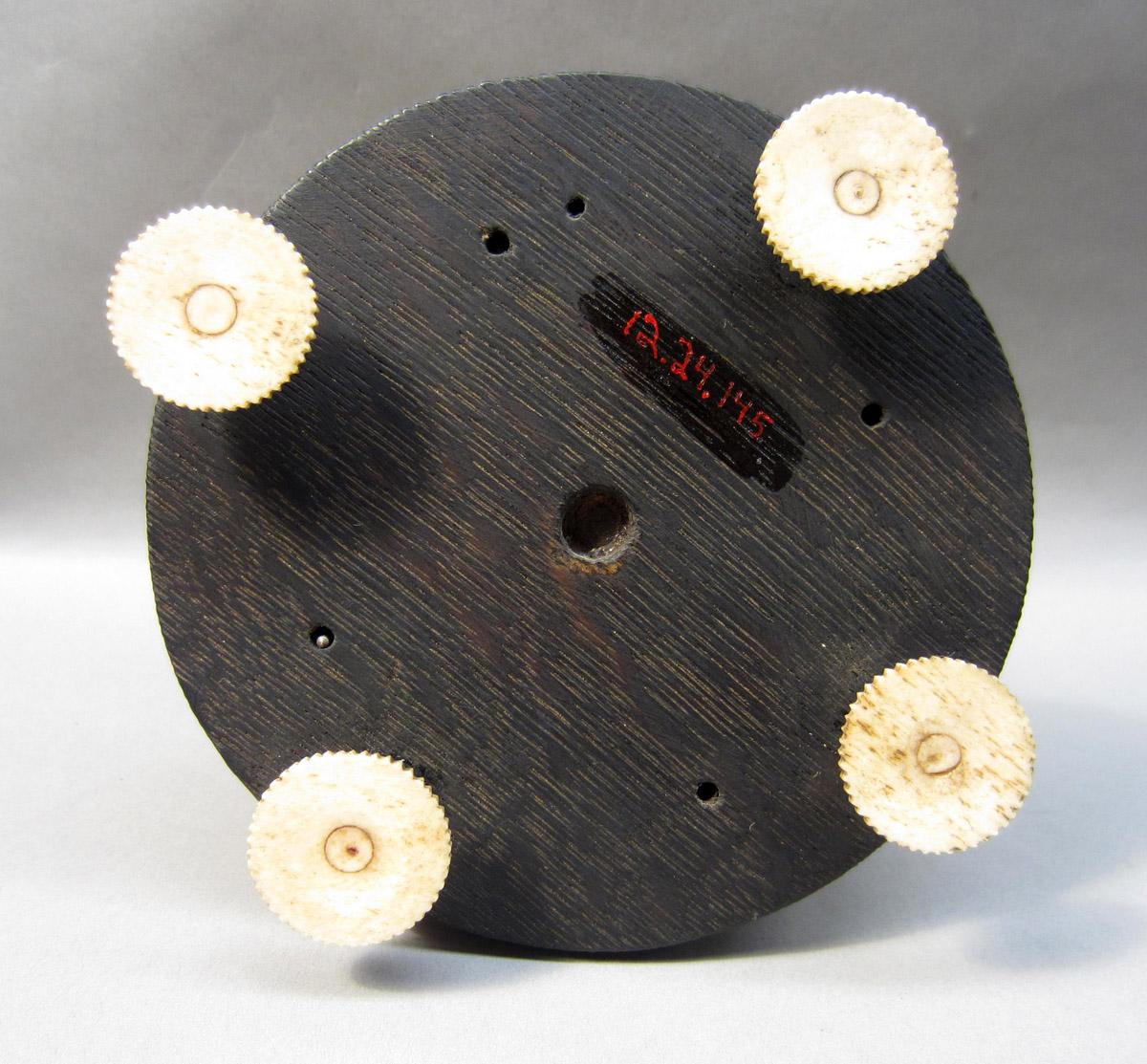2012.0024.145 Thread holder, Underside