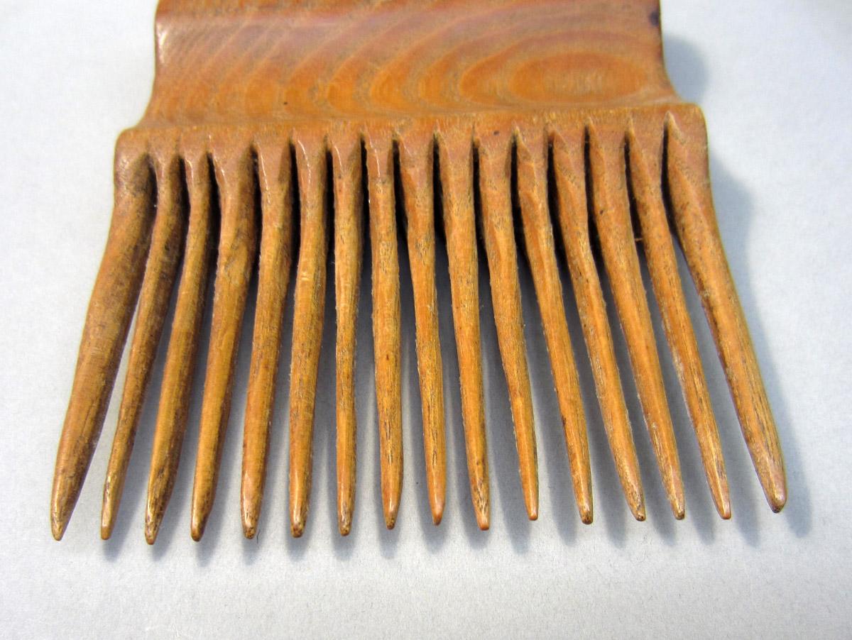 2012.0024.161 Comb, Teeth
