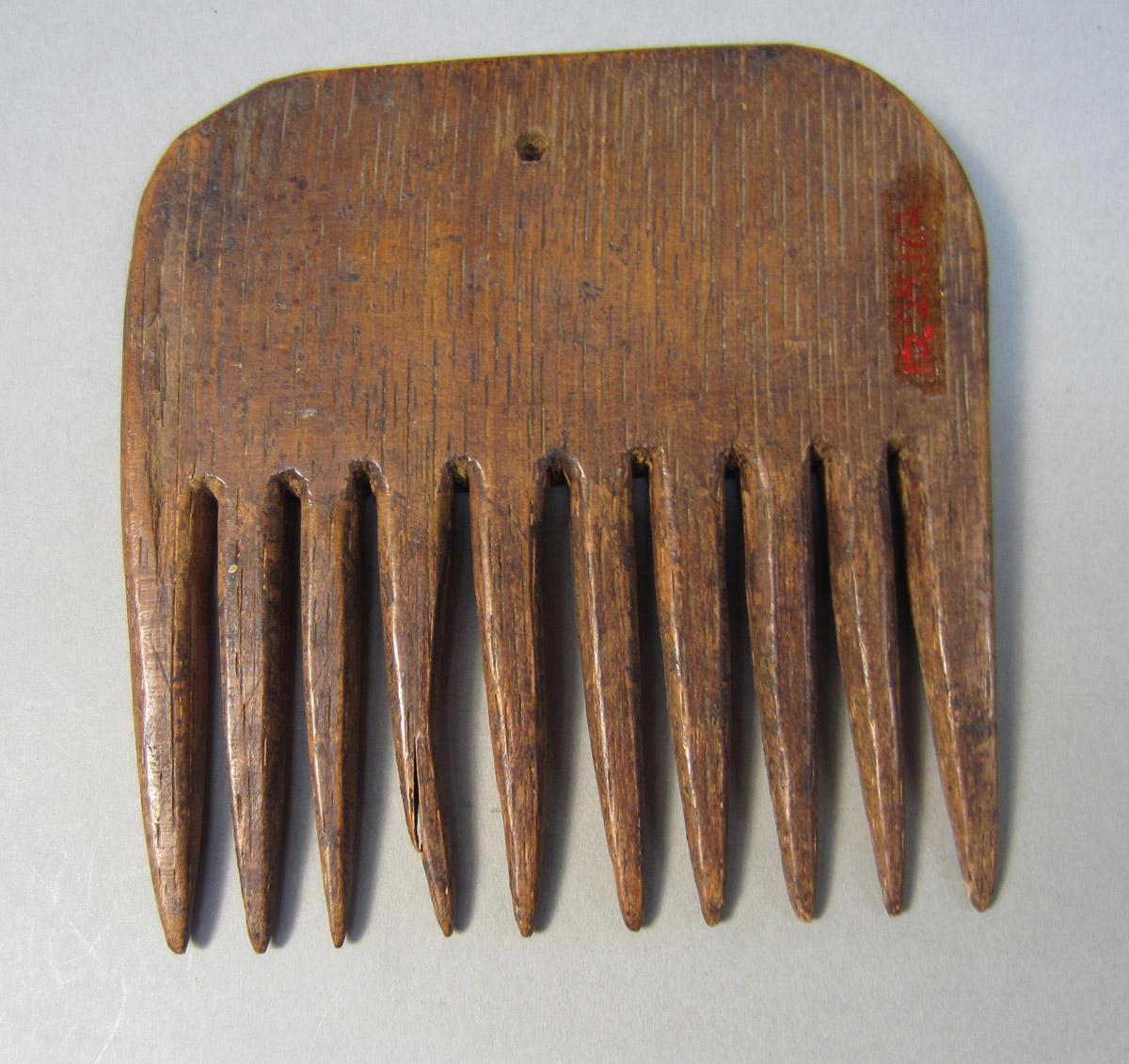 2012.0024.162 Comb, View 2