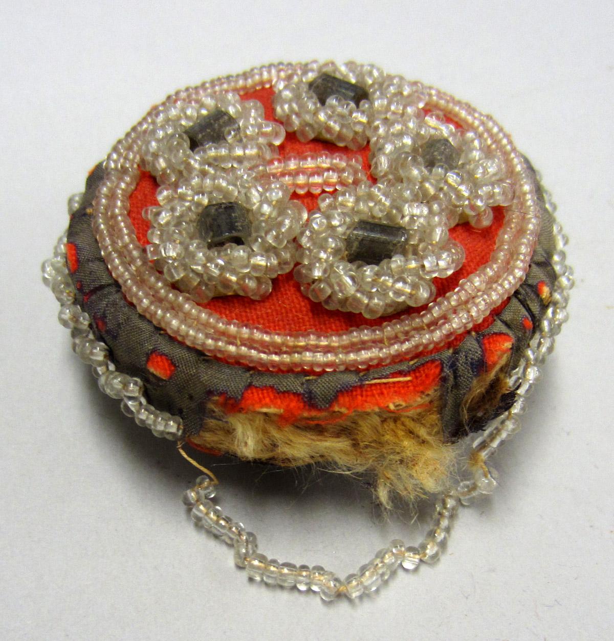 2012.0024.167 Pin cushion, Beading damage