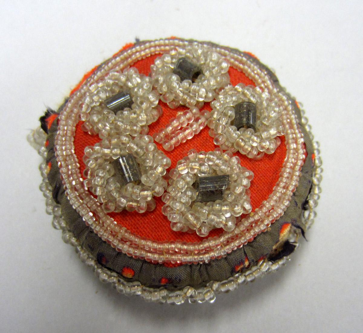 2012.0024.167 Pin cushion, Top