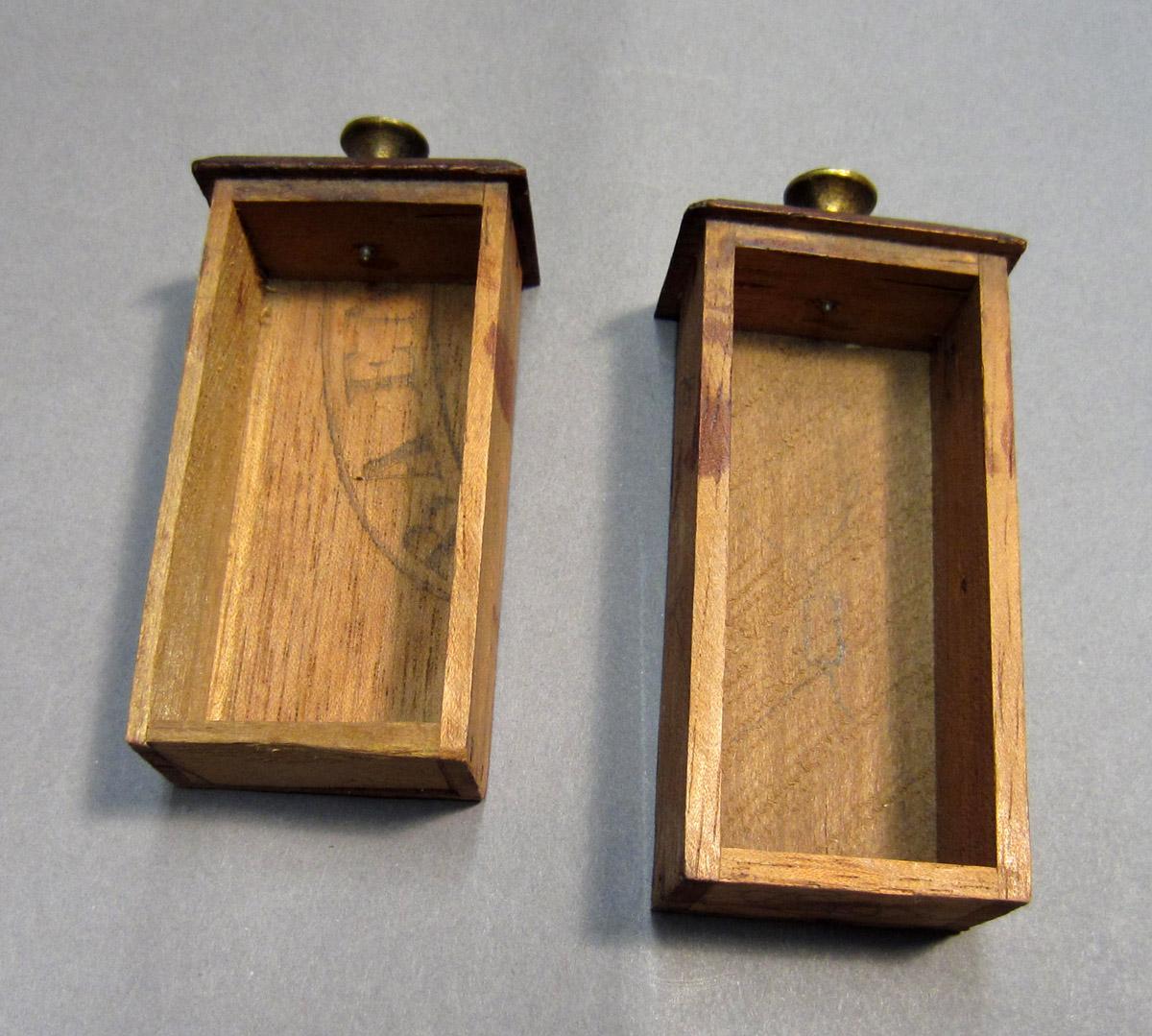2012.0024.170 Sewing box, Drawer