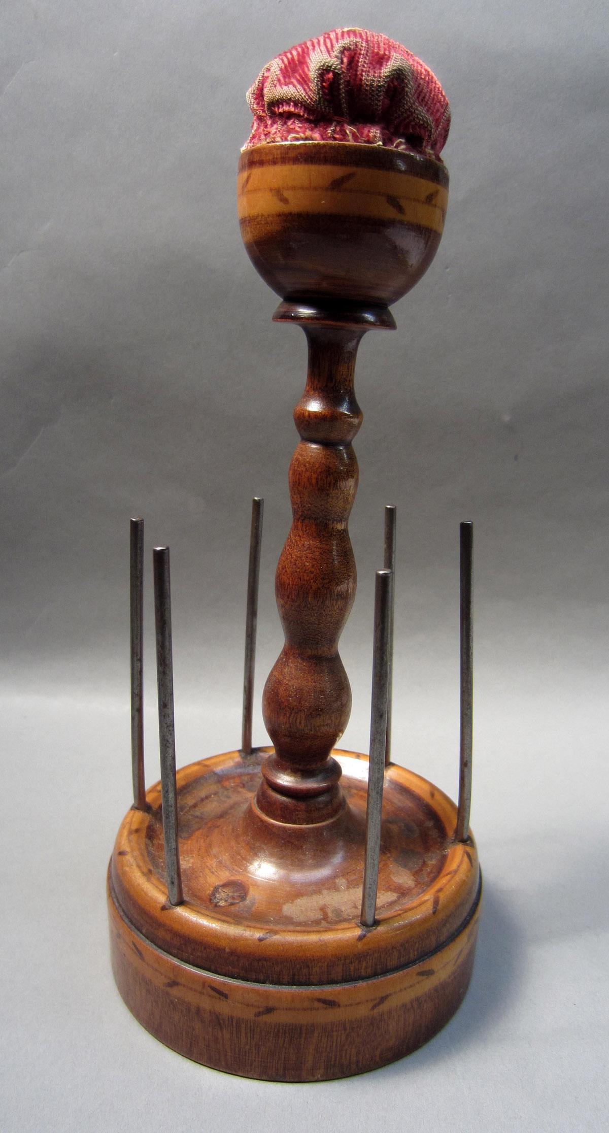 2012.0024.172 Thread holder, Full