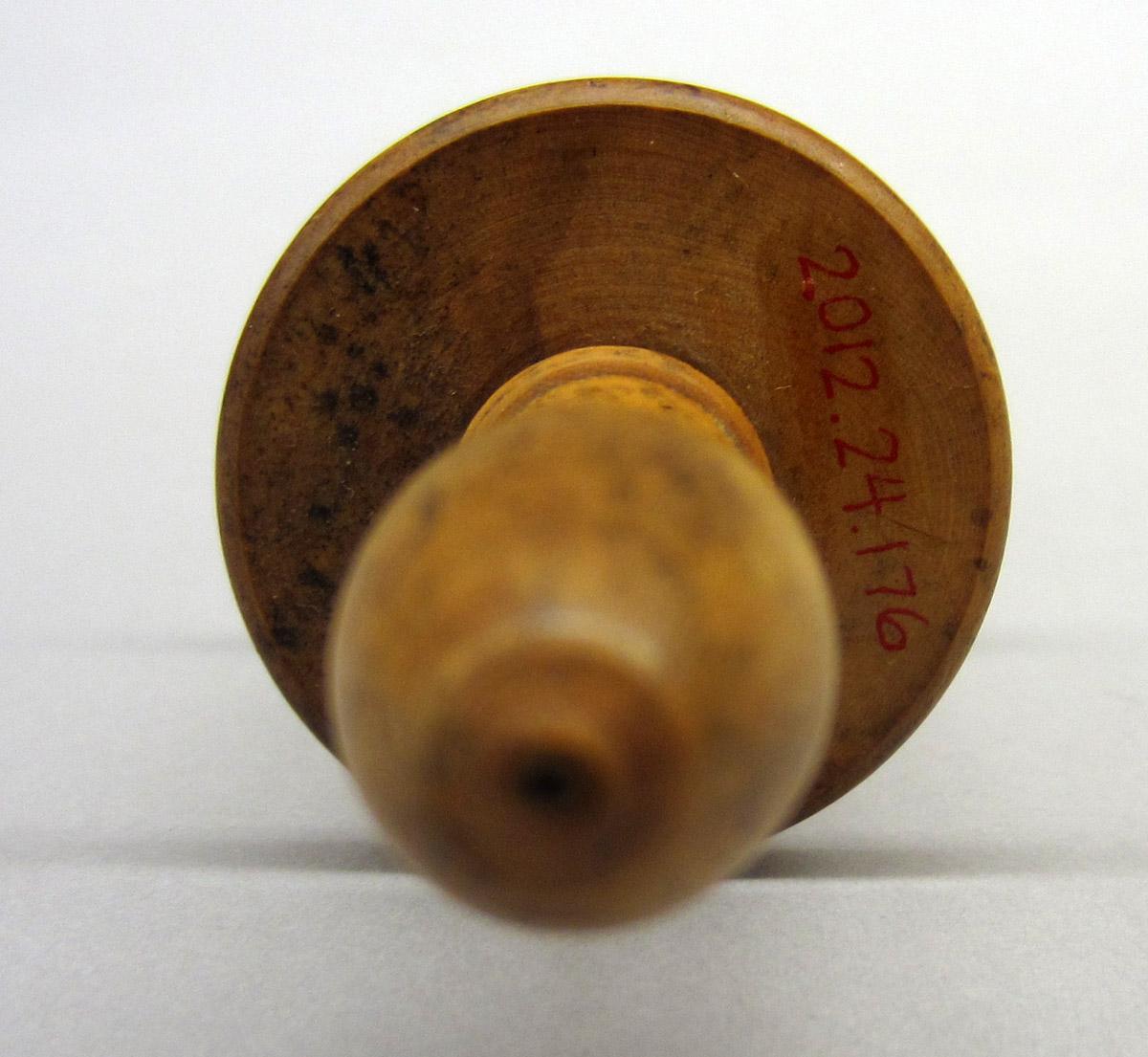 2012.0024.176 Spool, Top