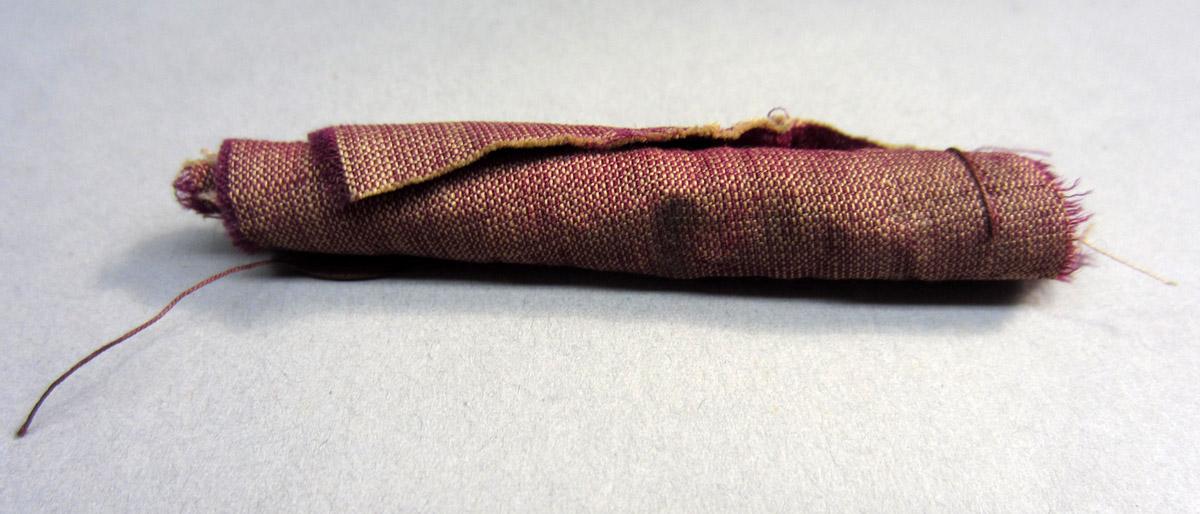 2012.0024.179 Cloth, Rolled