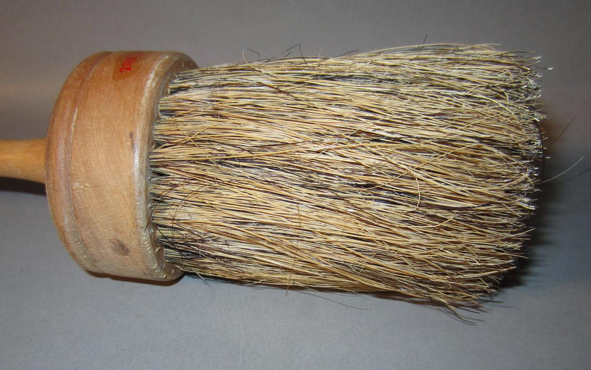 2012.0024.180 Brush, Bristles