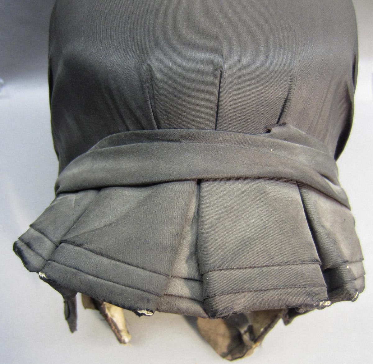 2012.0024.189 Bonnet, Back 2