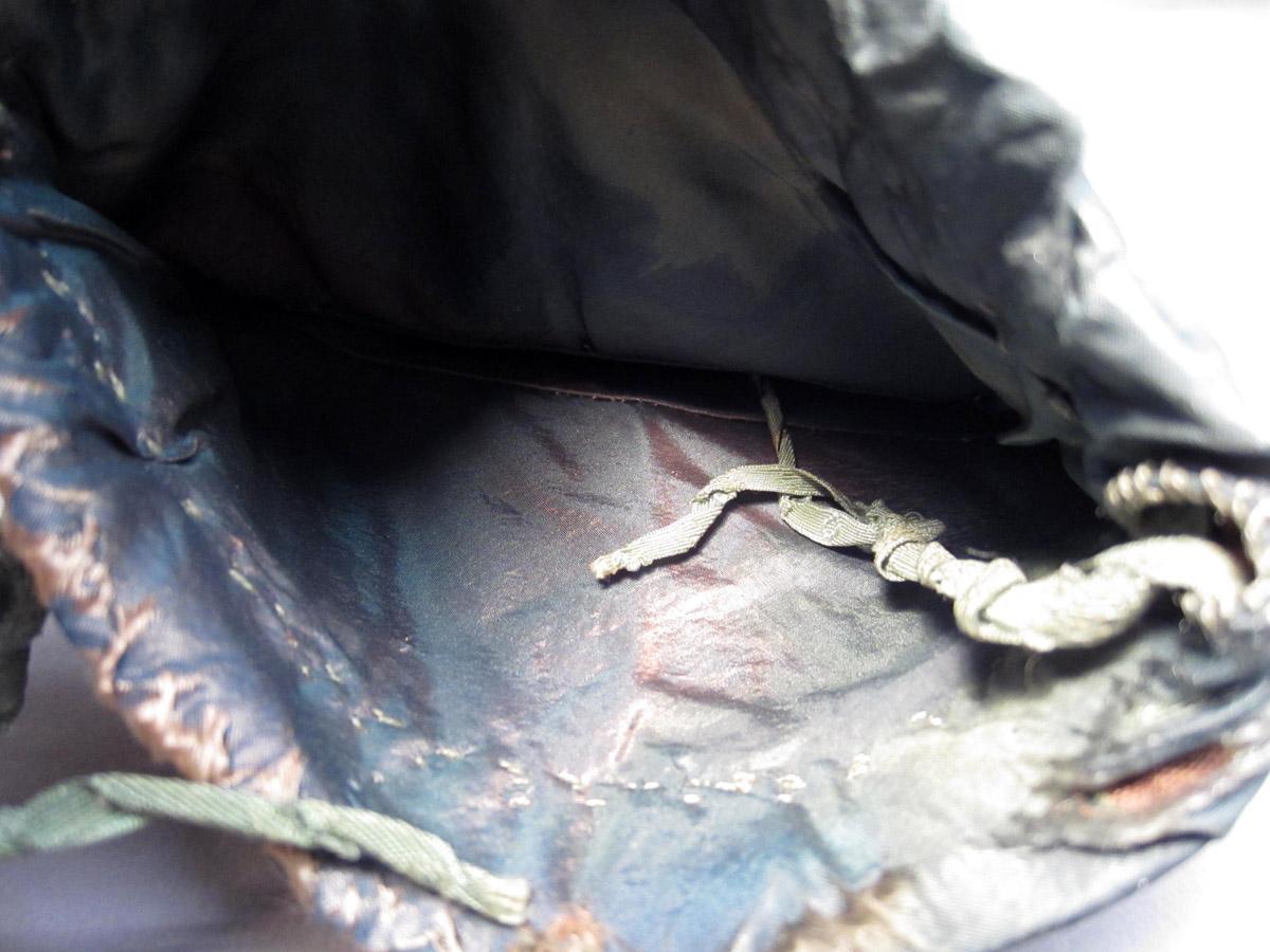 2012.0024.190 Reticule, Interior 2