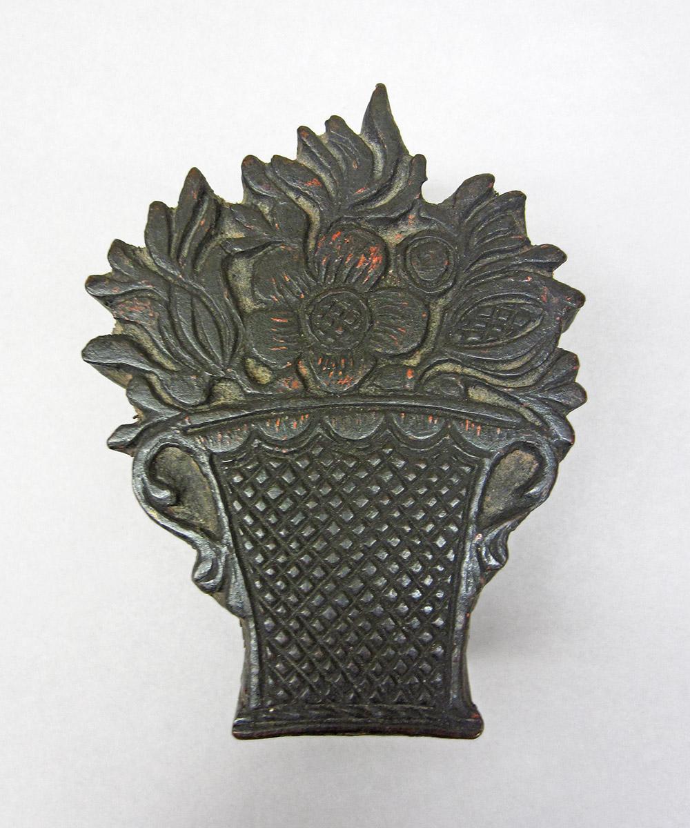 1959.0104.004 D, Textile printing block, detail