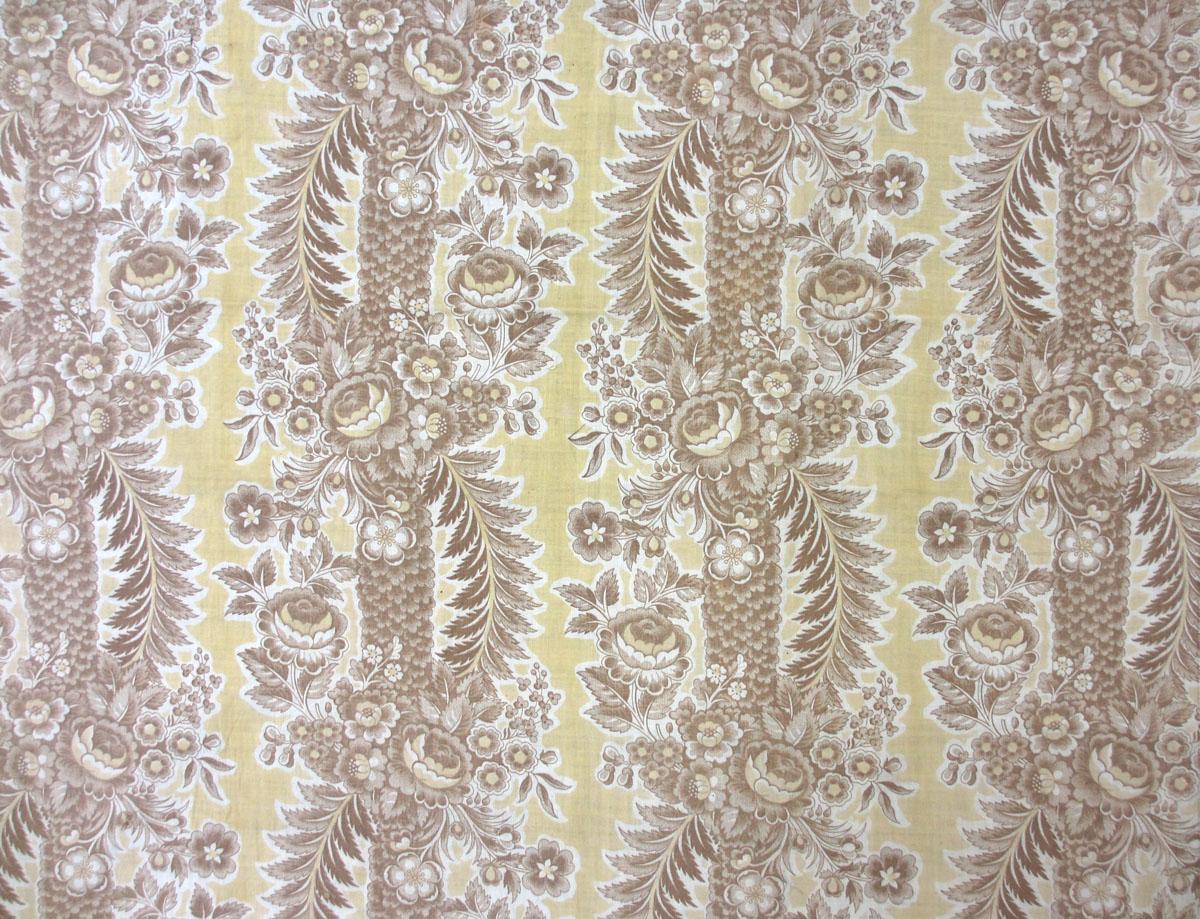 T1239 Textile, printed partial design repeat