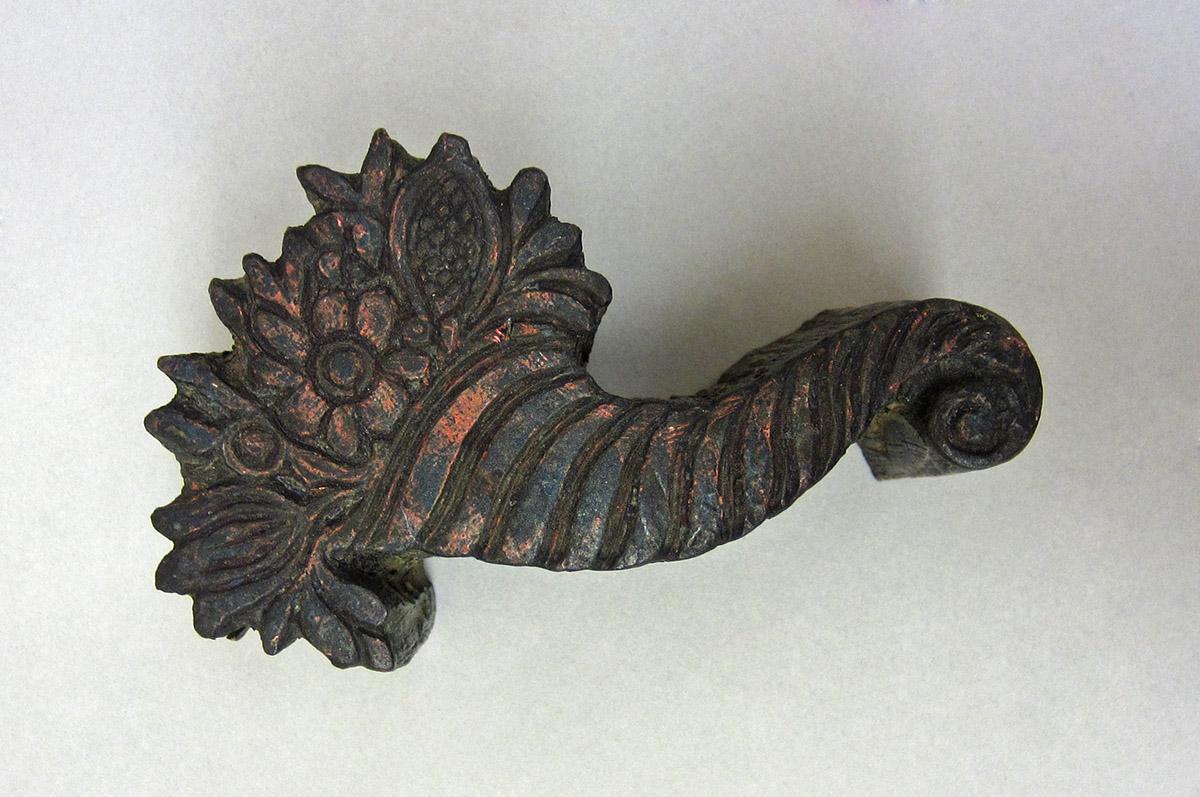 1959.0104.004 G, Textile printing block, side 1