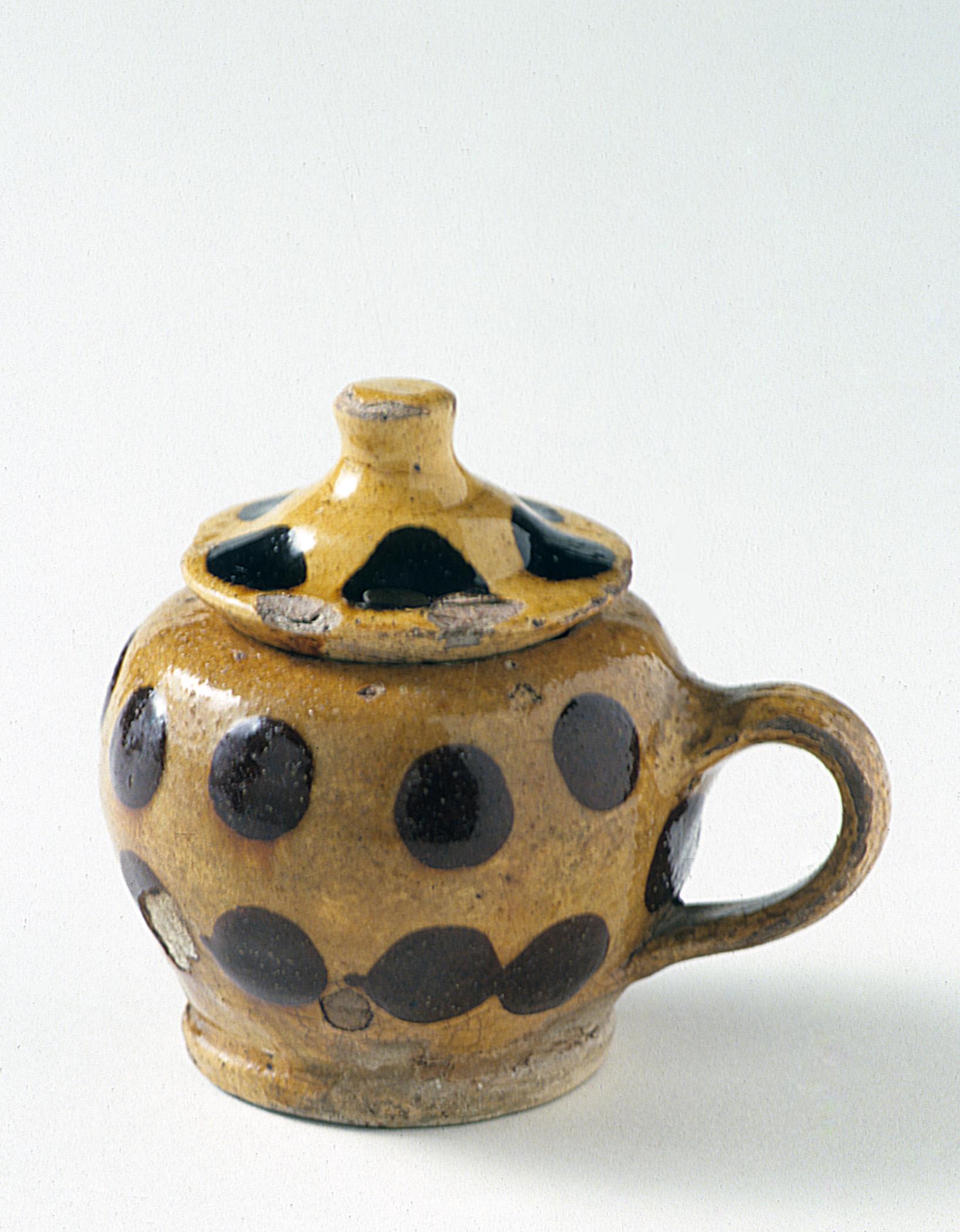 1959.0105.001 Pot-covered