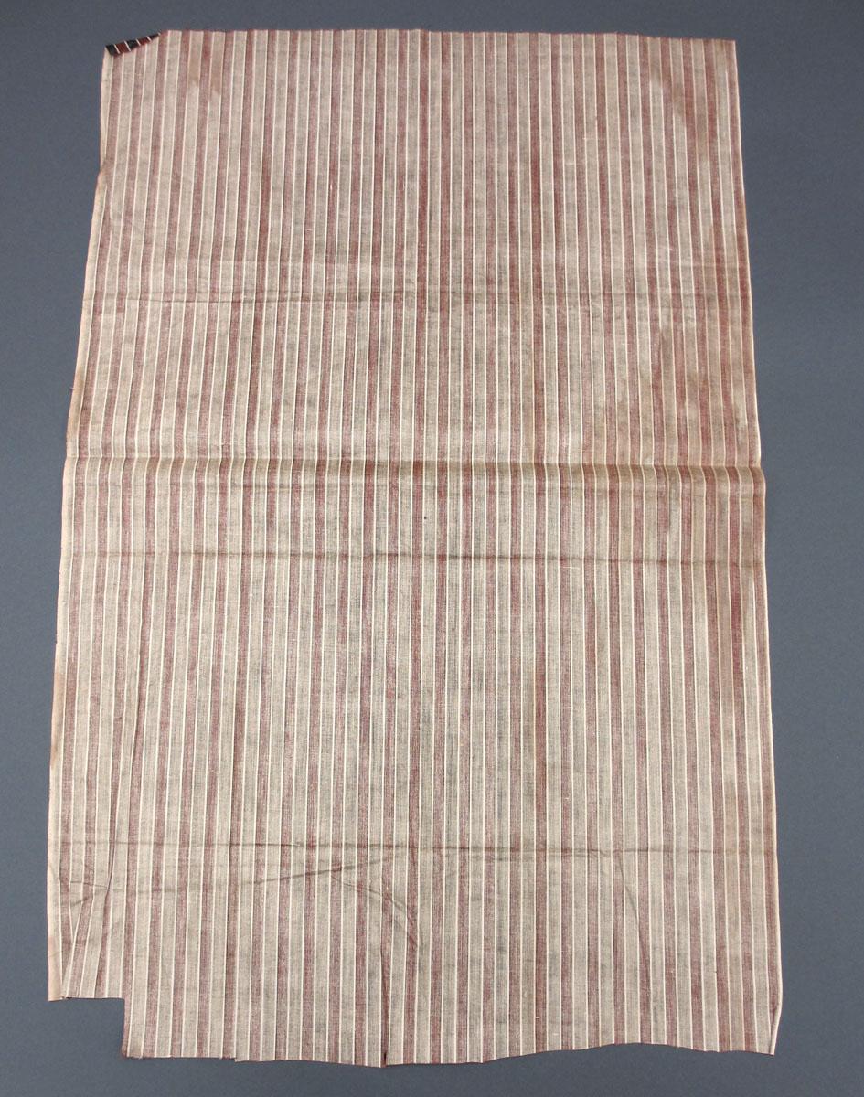 1959.0114.001 Textile, printed reverse