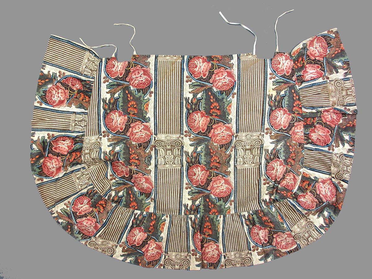 1959.0115.003 Textile, printed obverse