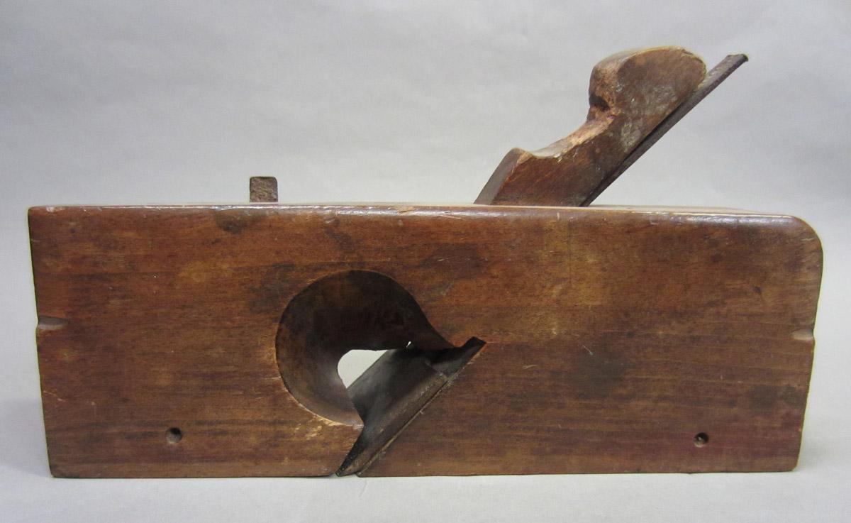 1957.0071.017 Skew rabbet plane, view 2