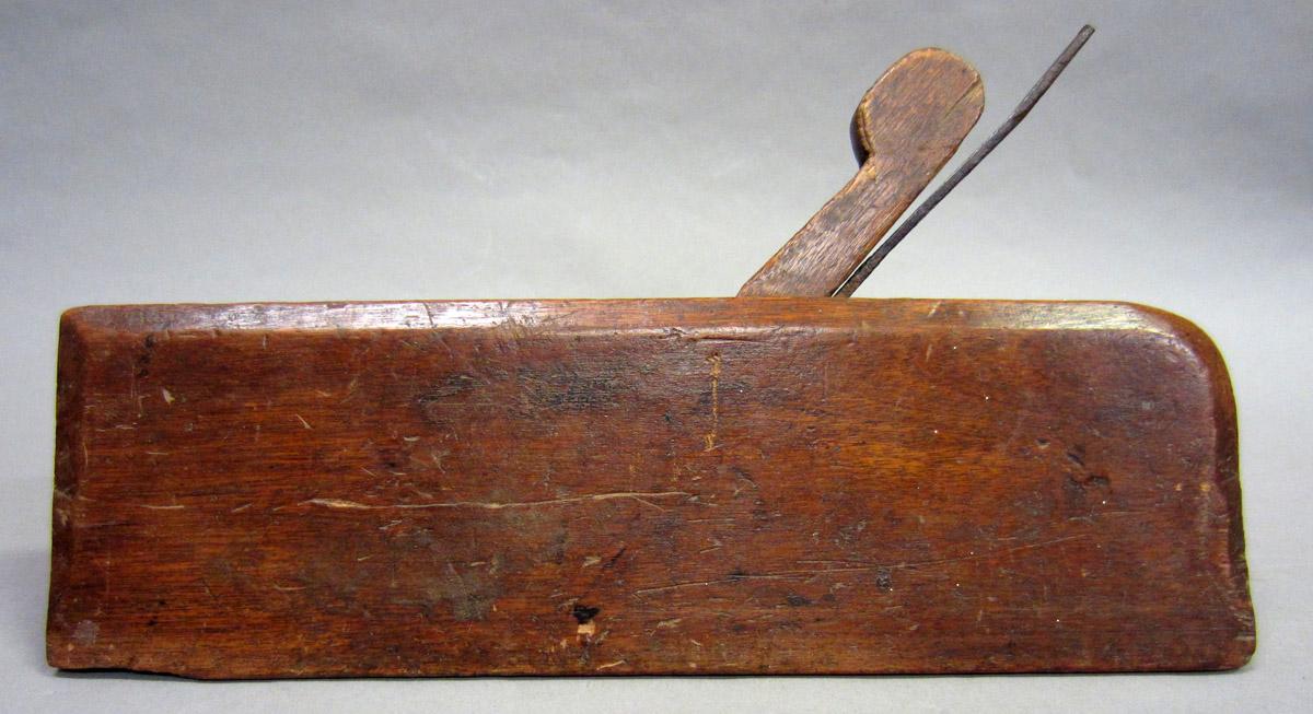 1959.0074.003 Molding plane, view 2