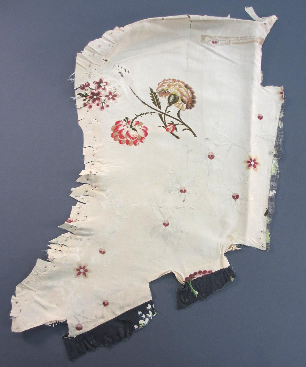 1952.0174 D Textile, woven obverse